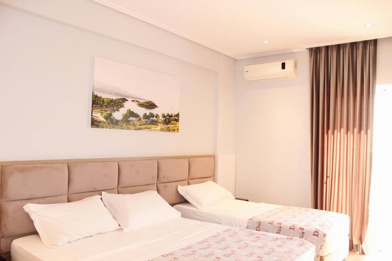Bebi Hotel And Apartments Saranda Dış mekan fotoğraf
