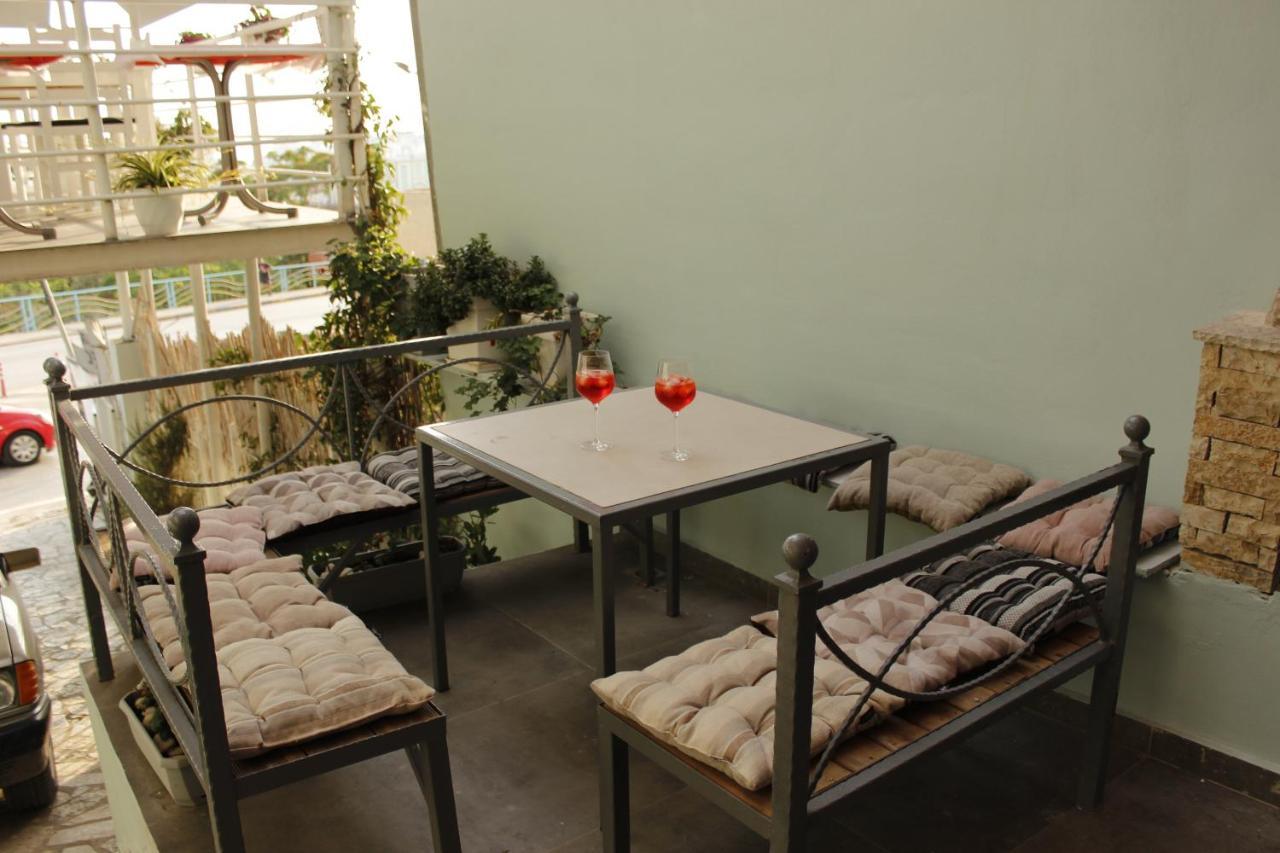Bebi Hotel And Apartments Saranda Dış mekan fotoğraf