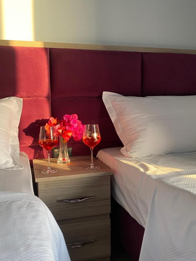 Bebi Hotel And Apartments Saranda Dış mekan fotoğraf