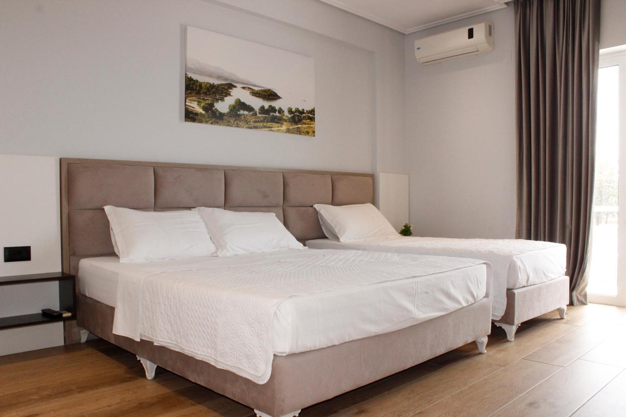 Bebi Hotel And Apartments Saranda Dış mekan fotoğraf
