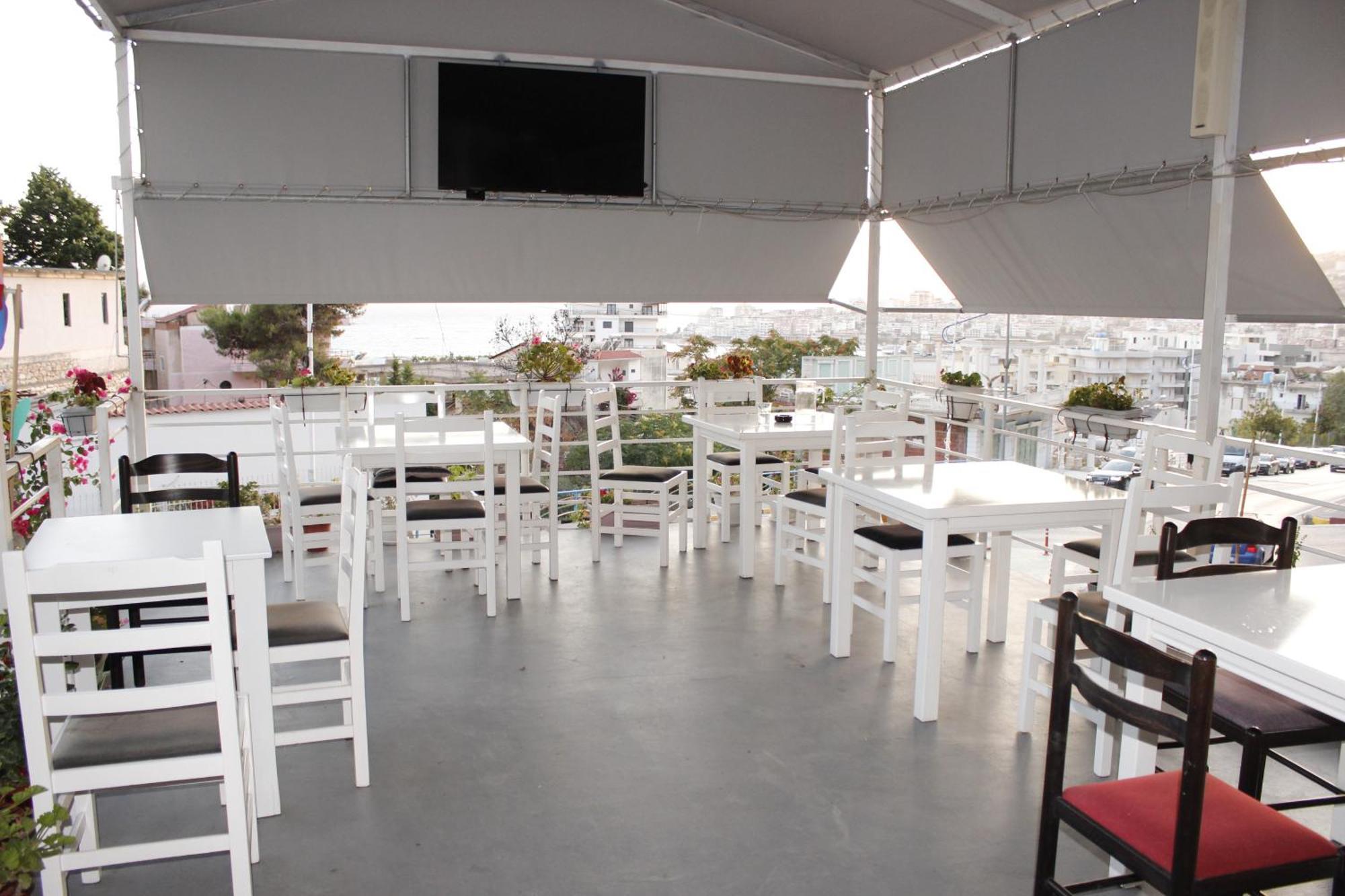 Bebi Hotel And Apartments Saranda Dış mekan fotoğraf