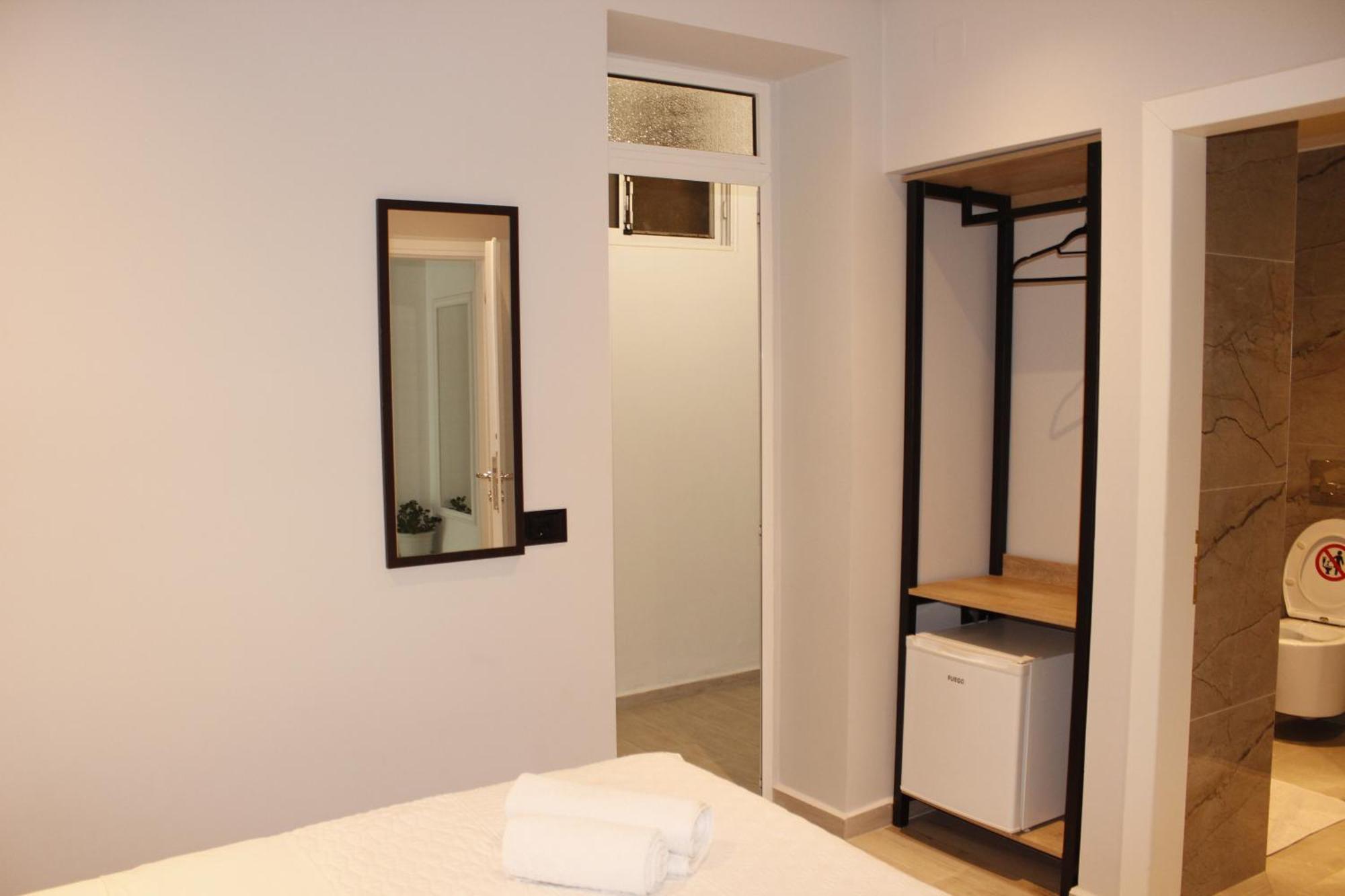 Bebi Hotel And Apartments Saranda Dış mekan fotoğraf