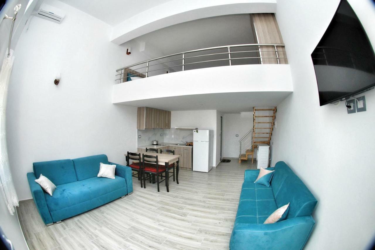 Bebi Hotel And Apartments Saranda Dış mekan fotoğraf