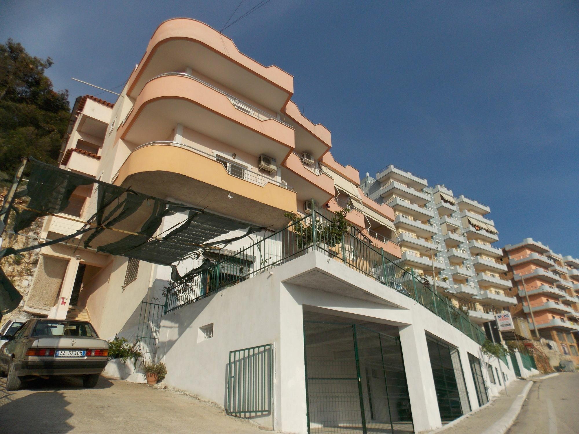 Bebi Hotel And Apartments Saranda Dış mekan fotoğraf